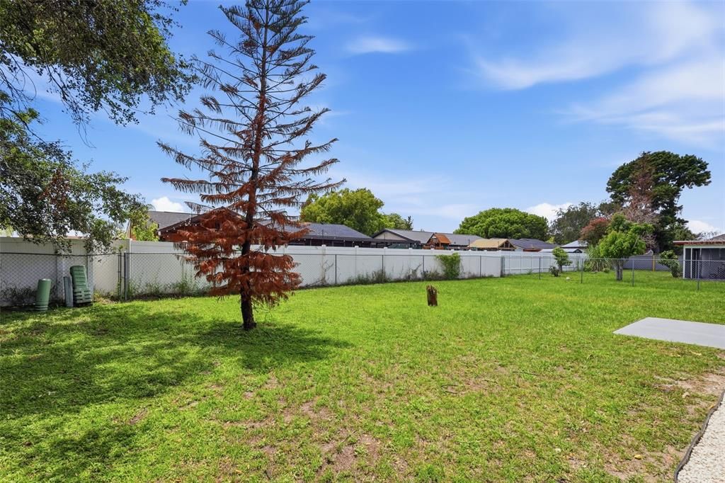 На продажу: $319,900 (2 спален, 2 ванн, 1187 Квадратных фут)