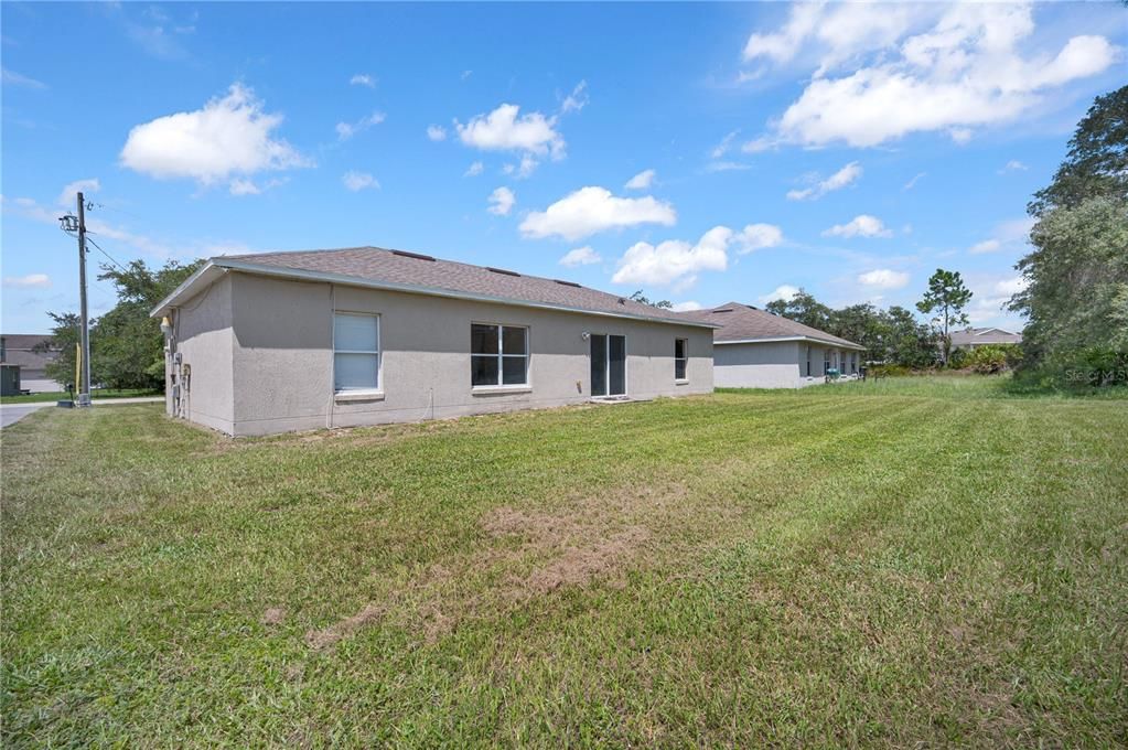 For Sale: $240,000 (3 beds, 2 baths, 1467 Square Feet)