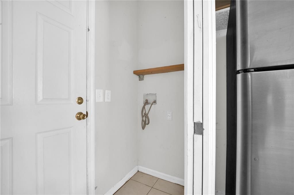 For Sale: $240,000 (3 beds, 2 baths, 1467 Square Feet)