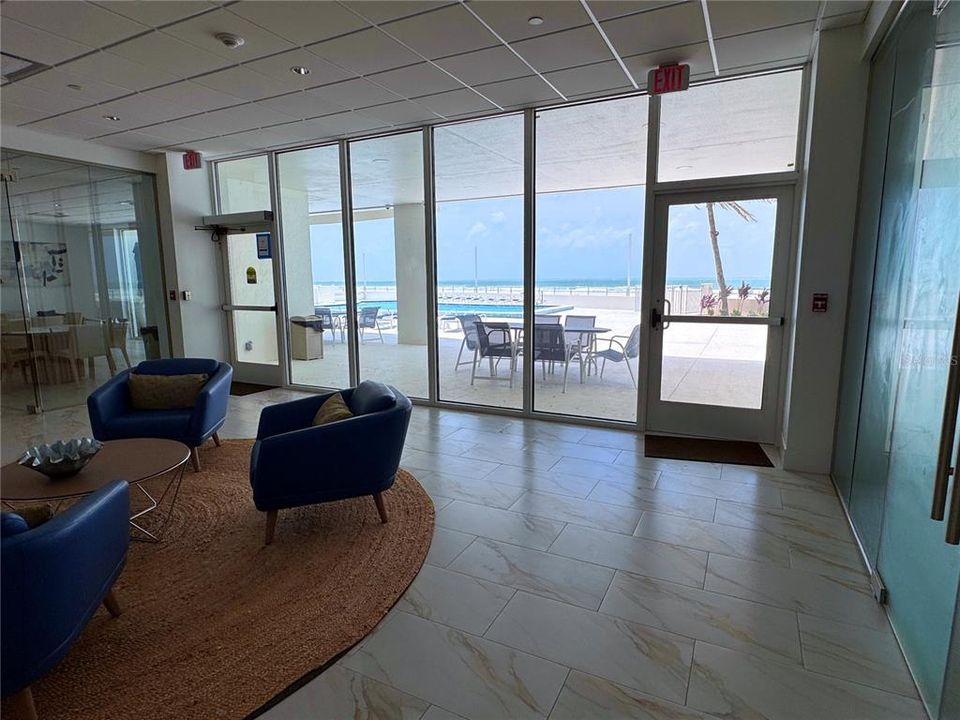 For Rent: $12,000 (2 beds, 2 baths, 1364 Square Feet)