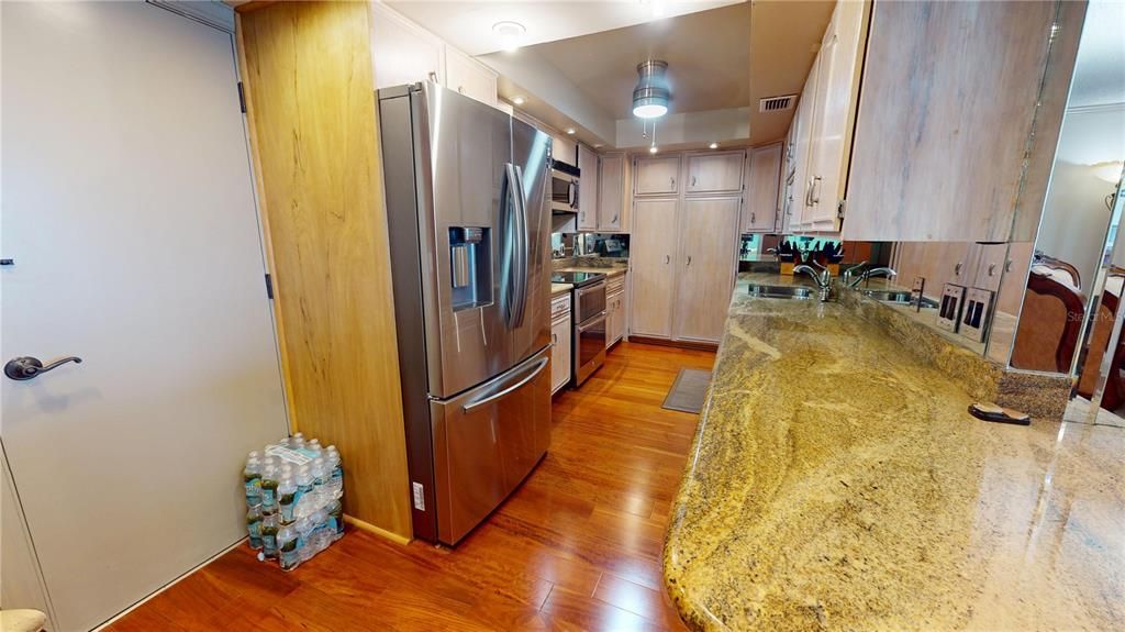 For Rent: $12,000 (2 beds, 2 baths, 1364 Square Feet)