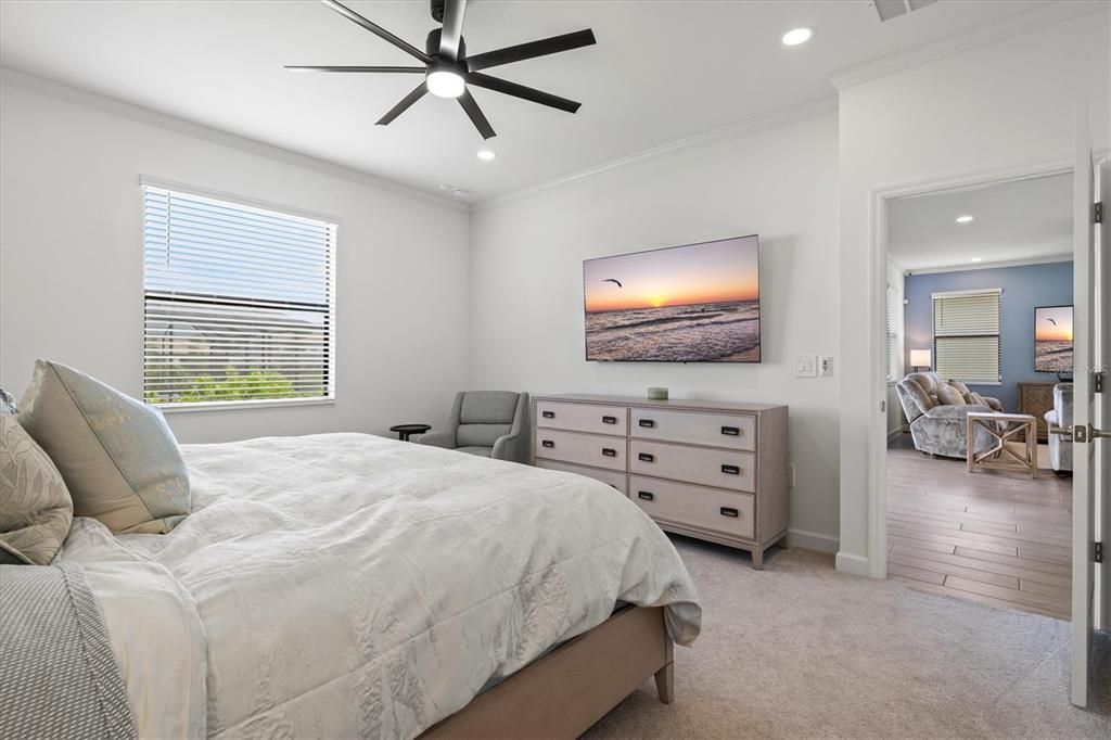For Sale: $655,000 (3 beds, 3 baths, 2210 Square Feet)