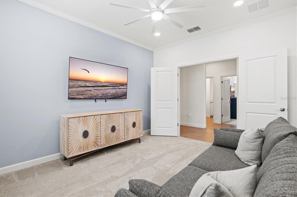 For Sale: $655,000 (3 beds, 3 baths, 2210 Square Feet)