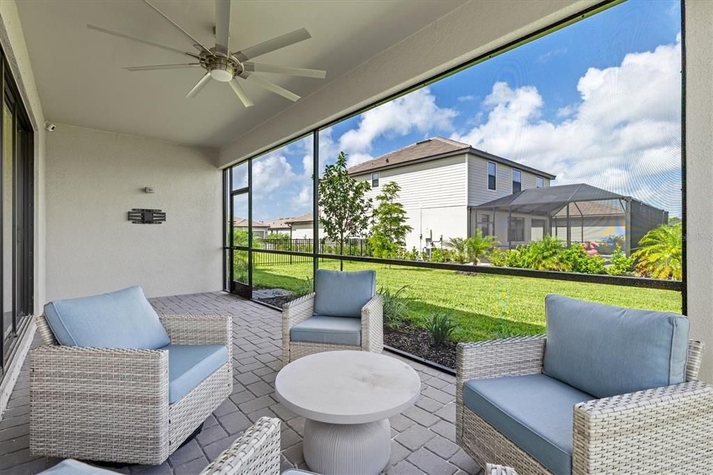 For Sale: $655,000 (3 beds, 3 baths, 2210 Square Feet)