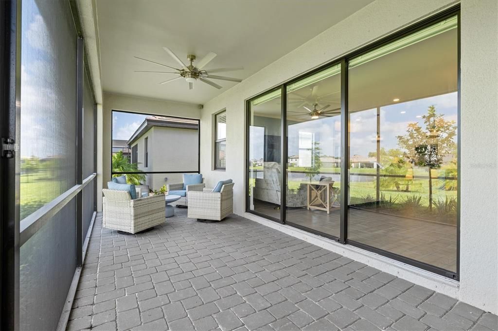For Sale: $655,000 (3 beds, 3 baths, 2210 Square Feet)