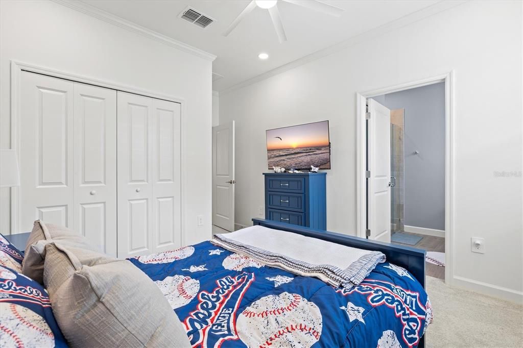 For Sale: $655,000 (3 beds, 3 baths, 2210 Square Feet)