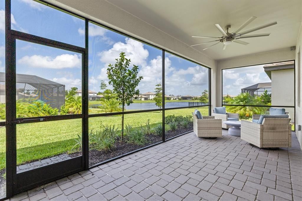 For Sale: $655,000 (3 beds, 3 baths, 2210 Square Feet)