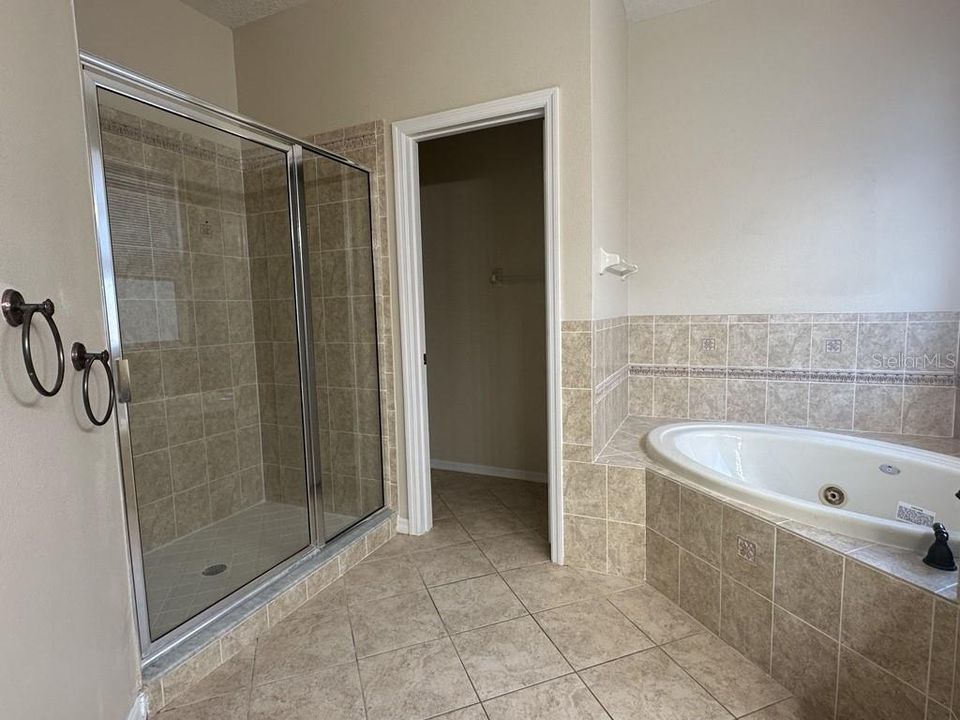 В аренду: $3,200 (4 спален, 3 ванн, 2888 Квадратных фут)