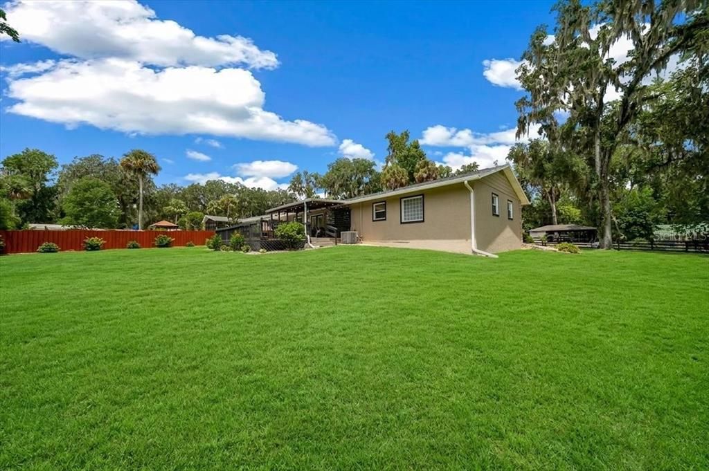 For Sale: $424,999 (3 beds, 2 baths, 1883 Square Feet)