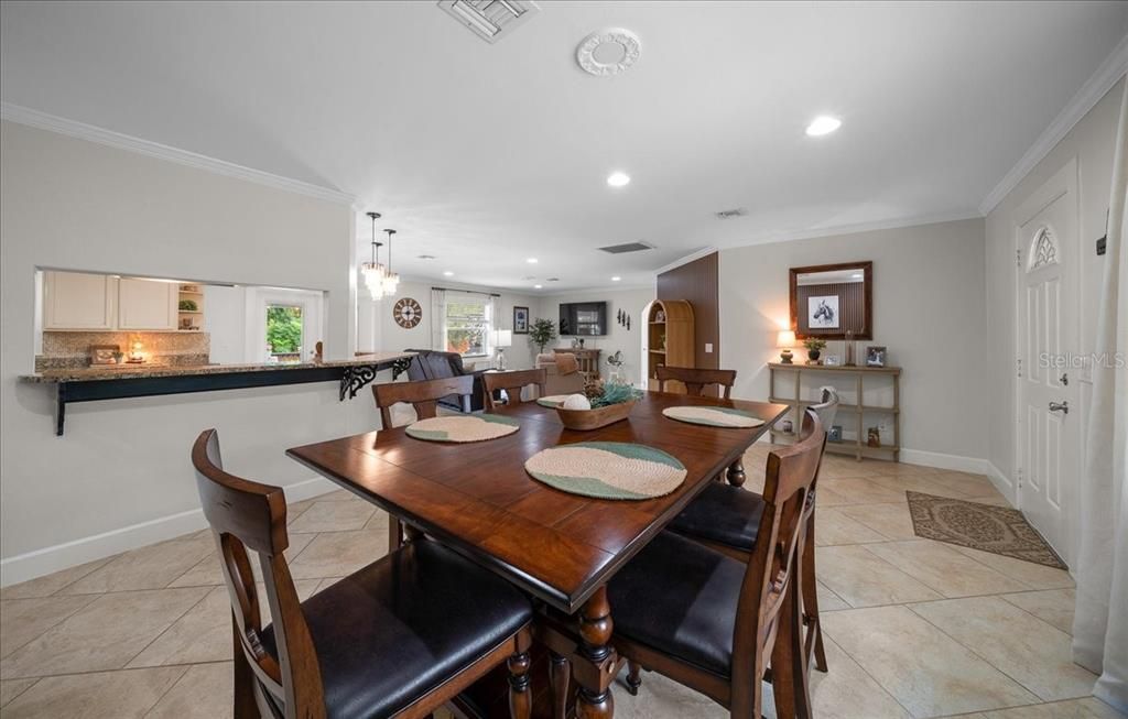 For Sale: $424,999 (3 beds, 2 baths, 1883 Square Feet)