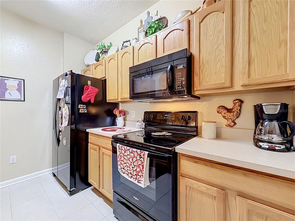 For Sale: $338,500 (3 beds, 2 baths, 1410 Square Feet)