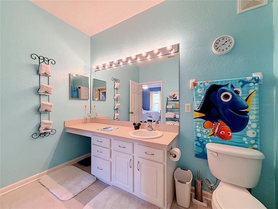 For Sale: $338,500 (3 beds, 2 baths, 1410 Square Feet)
