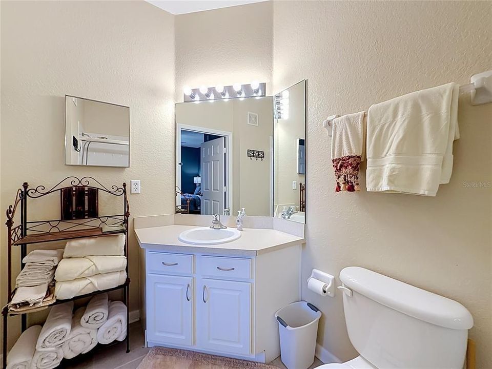 For Sale: $338,500 (3 beds, 2 baths, 1410 Square Feet)