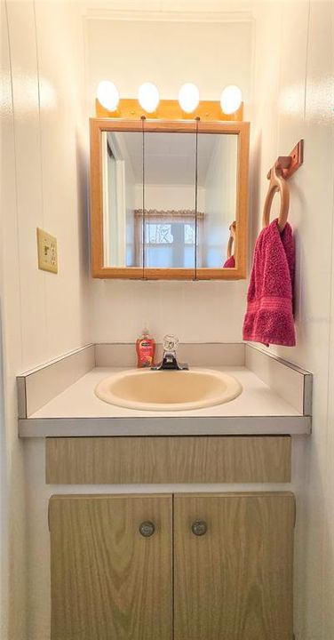 En Venta: $129,000 (2 camas, 1 baños, 824 Pies cuadrados)