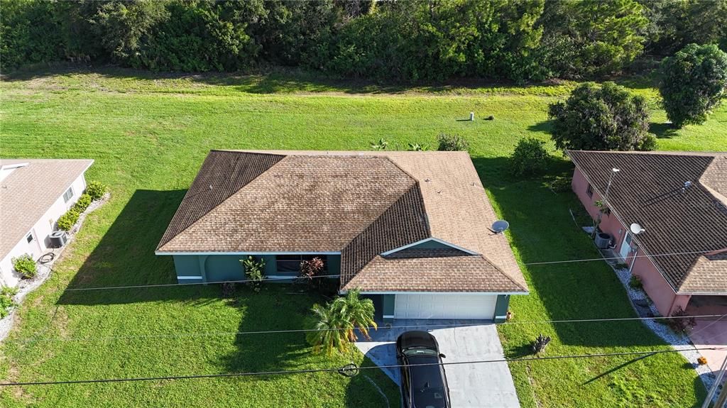 For Sale: $200,000 (3 beds, 2 baths, 1390 Square Feet)