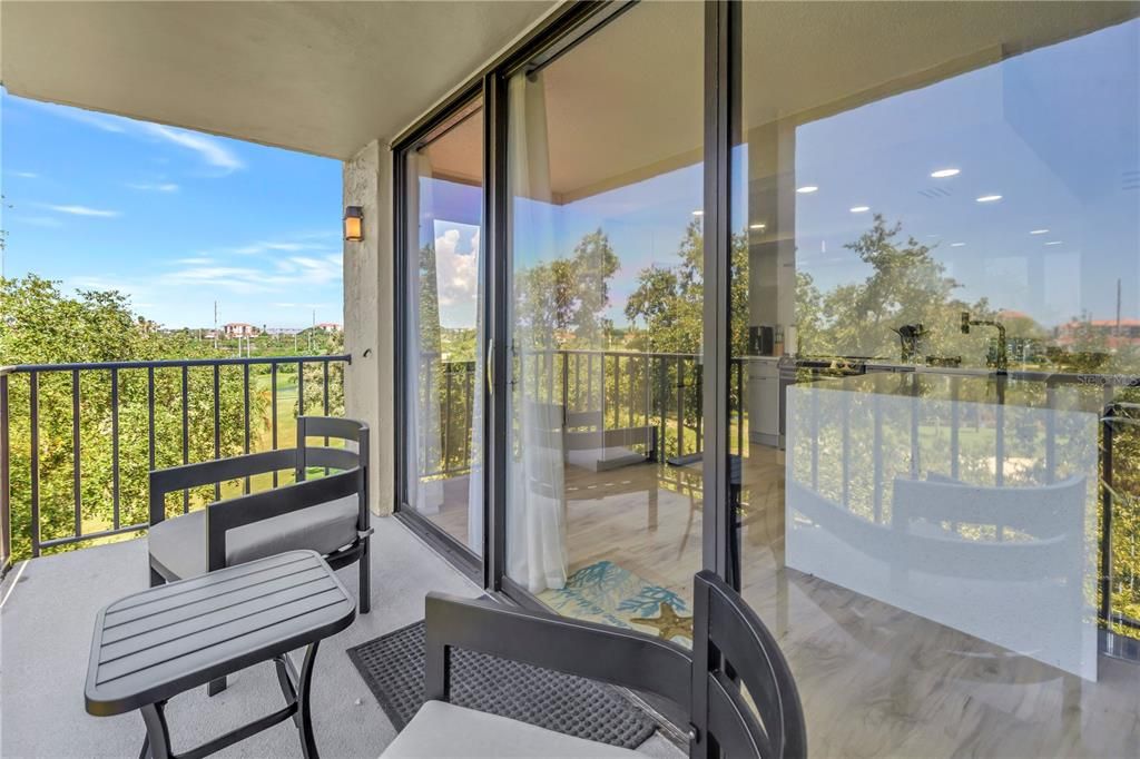 En Venta: $499,900 (2 camas, 2 baños, 1050 Pies cuadrados)