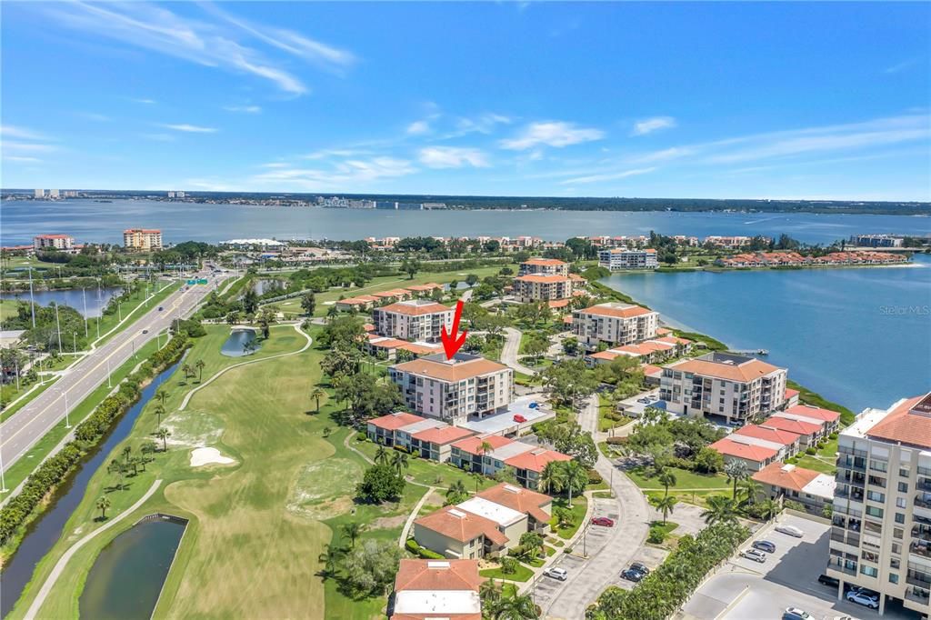 En Venta: $499,900 (2 camas, 2 baños, 1050 Pies cuadrados)