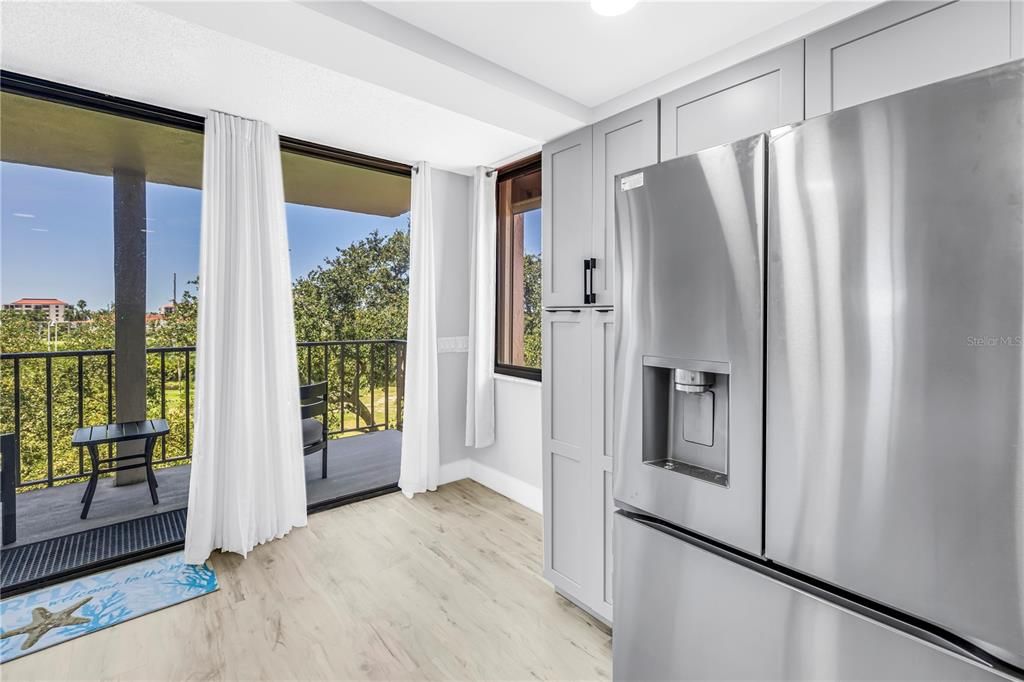 En Venta: $499,900 (2 camas, 2 baños, 1050 Pies cuadrados)