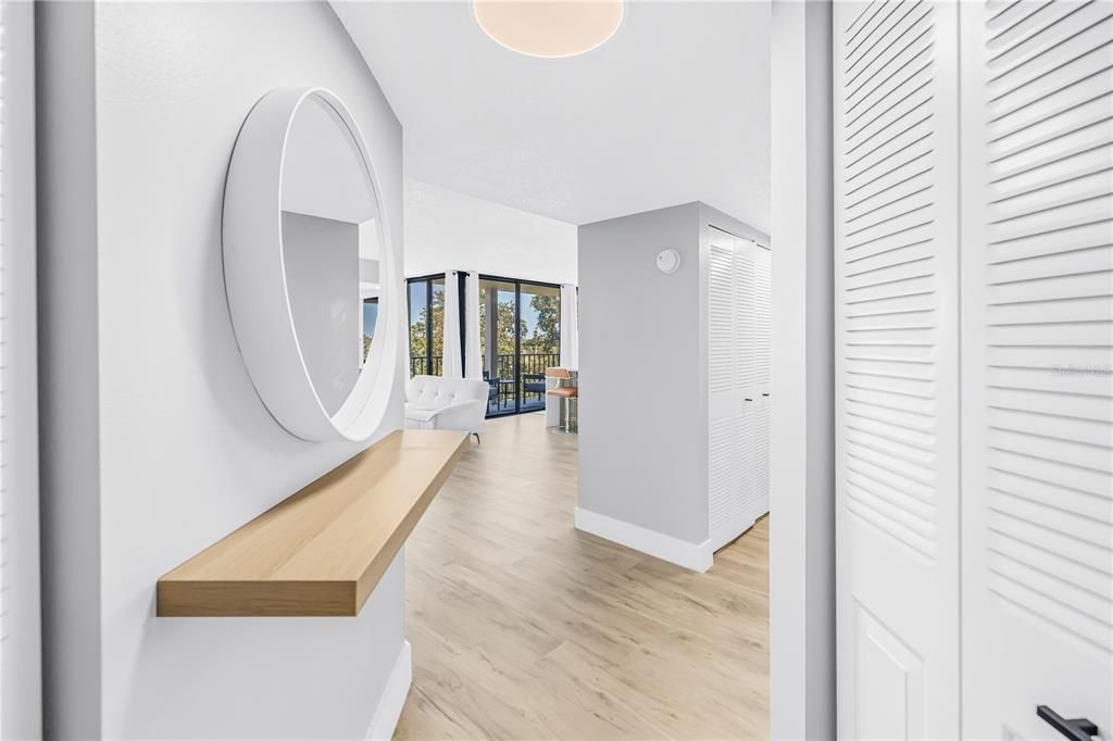 En Venta: $499,900 (2 camas, 2 baños, 1050 Pies cuadrados)