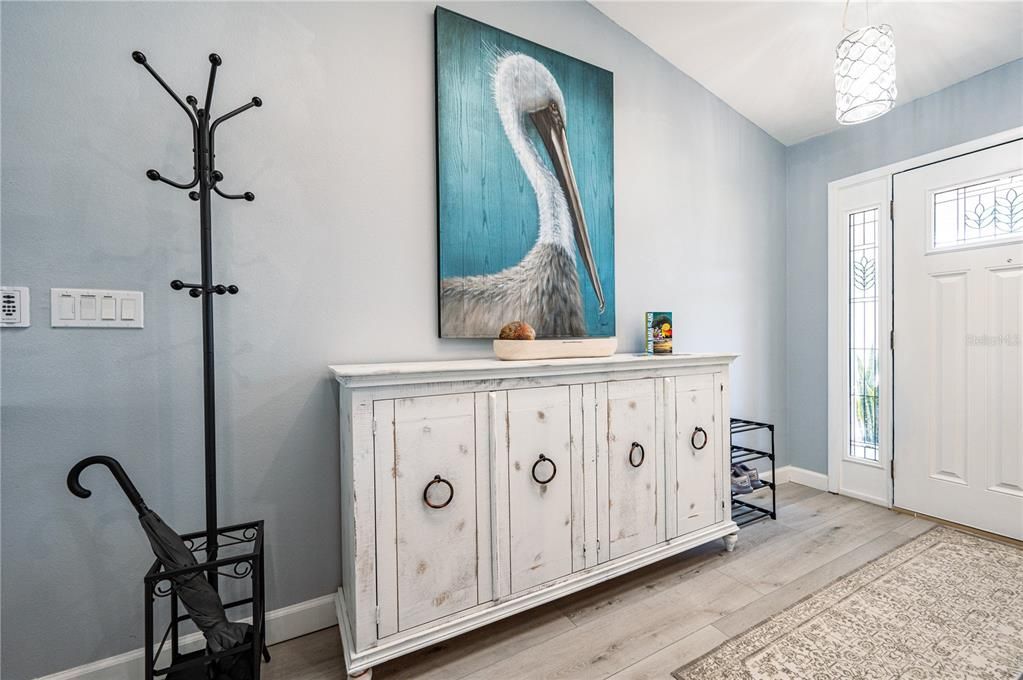 For Sale: $750,000 (3 beds, 2 baths, 1803 Square Feet)