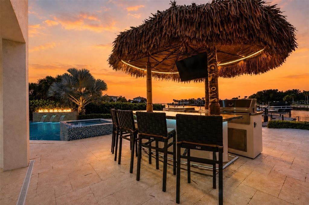 For Sale: $7,595,000 (3 beds, 3 baths, 5636 Square Feet)