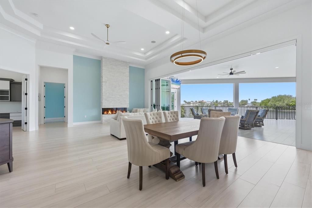 For Sale: $7,595,000 (3 beds, 3 baths, 5636 Square Feet)