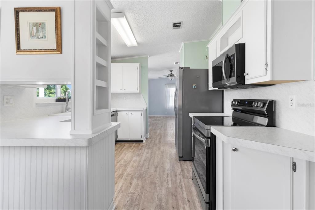 For Sale: $232,000 (2 beds, 2 baths, 1526 Square Feet)