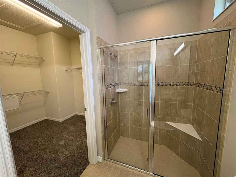 En Venta: $283,900 (3 camas, 2 baños, 1318 Pies cuadrados)