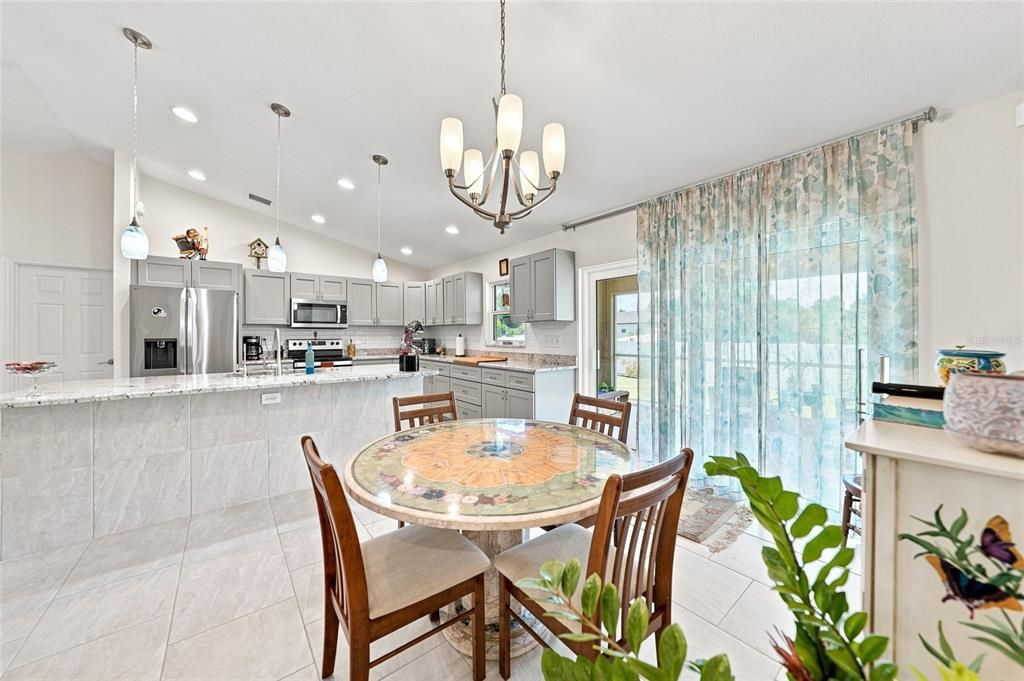 For Sale: $330,000 (3 beds, 2 baths, 1427 Square Feet)