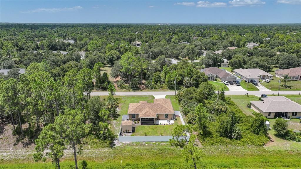 For Sale: $330,000 (3 beds, 2 baths, 1427 Square Feet)