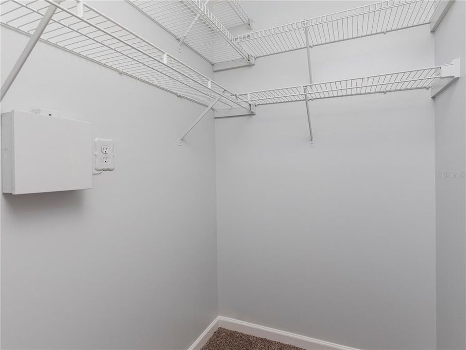 For Sale: $130,000 (2 beds, 2 baths, 800 Square Feet)