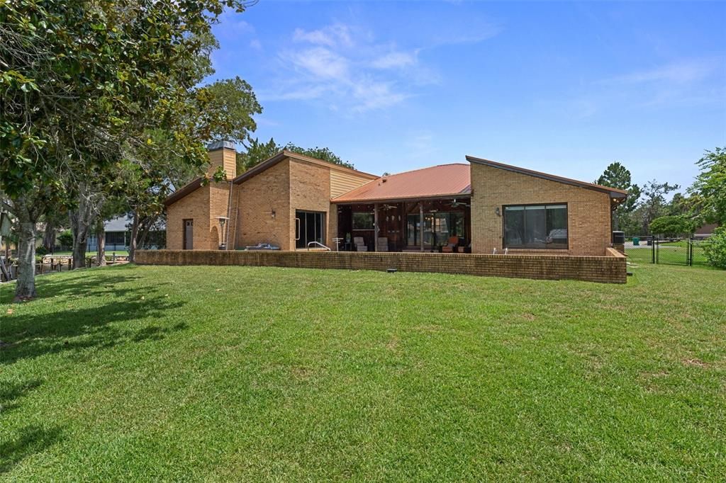 For Sale: $785,000 (4 beds, 4 baths, 2914 Square Feet)