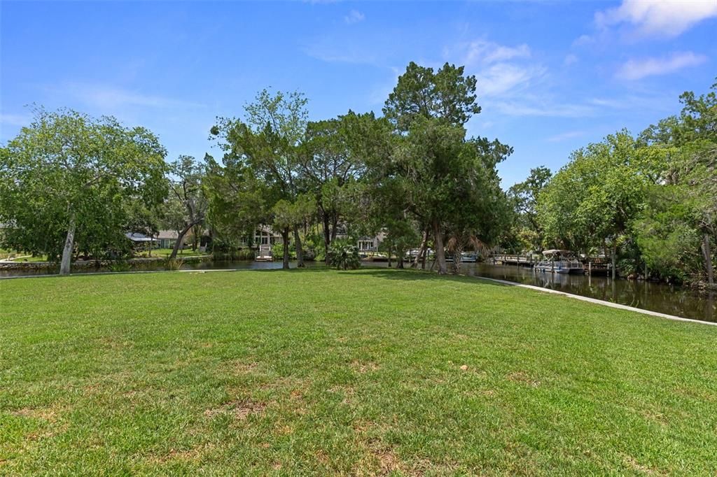 For Sale: $785,000 (4 beds, 4 baths, 2914 Square Feet)