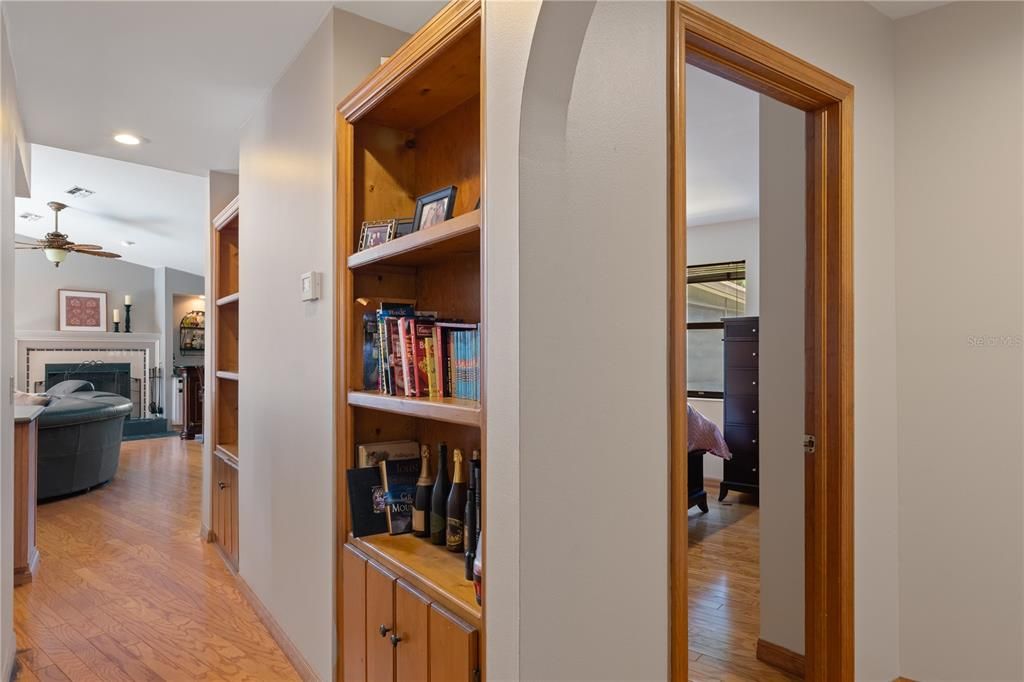 For Sale: $785,000 (4 beds, 4 baths, 2914 Square Feet)