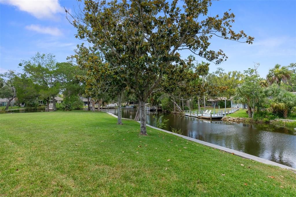 For Sale: $785,000 (4 beds, 4 baths, 2914 Square Feet)