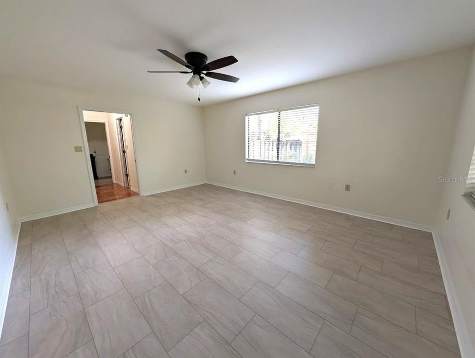 For Sale: $419,000 (3 beds, 2 baths, 2158 Square Feet)