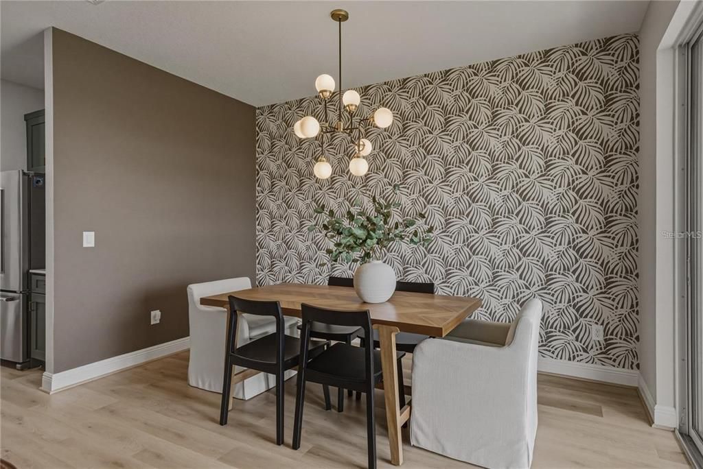 В аренду: $2,400 (3 спален, 2 ванн, 1701 Квадратных фут)