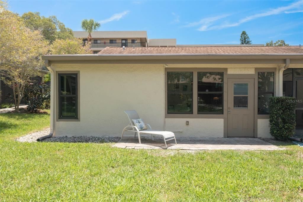 For Sale: $229,000 (2 beds, 2 baths, 1240 Square Feet)