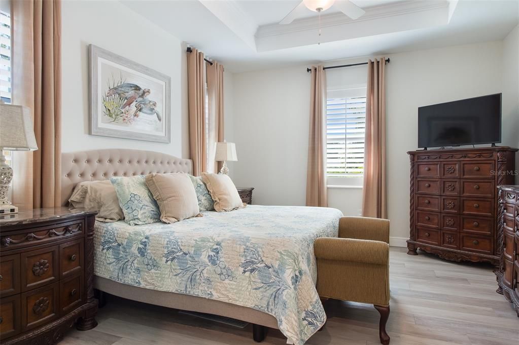 For Sale: $439,900 (3 beds, 2 baths, 1692 Square Feet)