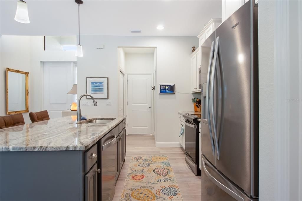 For Sale: $439,900 (3 beds, 2 baths, 1692 Square Feet)