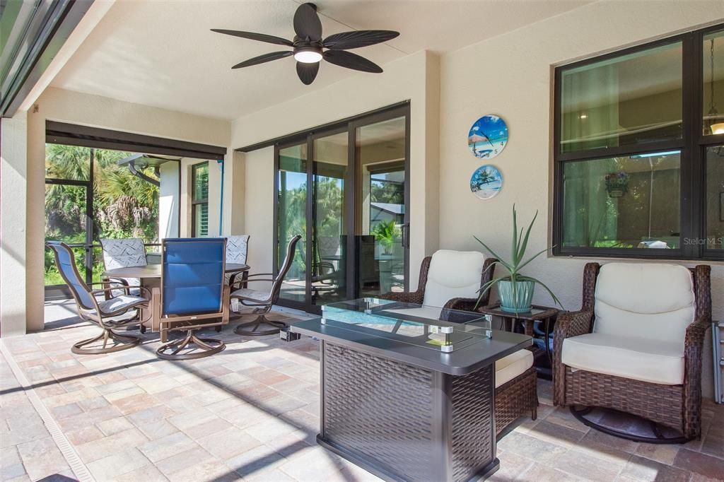 For Sale: $439,900 (3 beds, 2 baths, 1692 Square Feet)