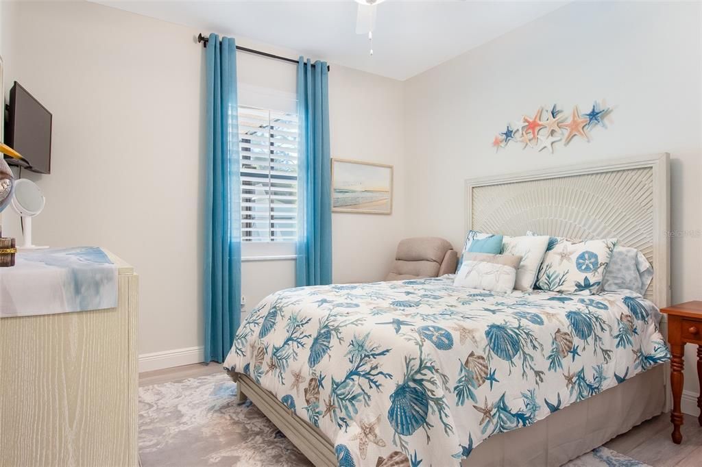 For Sale: $439,900 (3 beds, 2 baths, 1692 Square Feet)