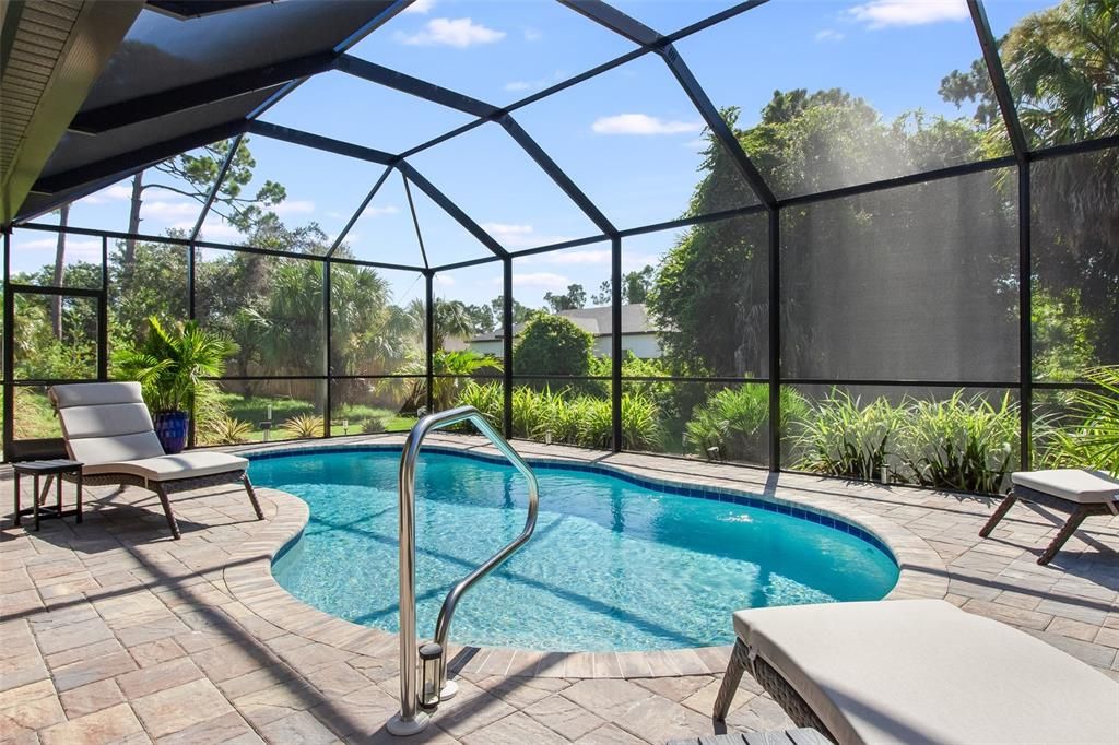 For Sale: $439,900 (3 beds, 2 baths, 1692 Square Feet)