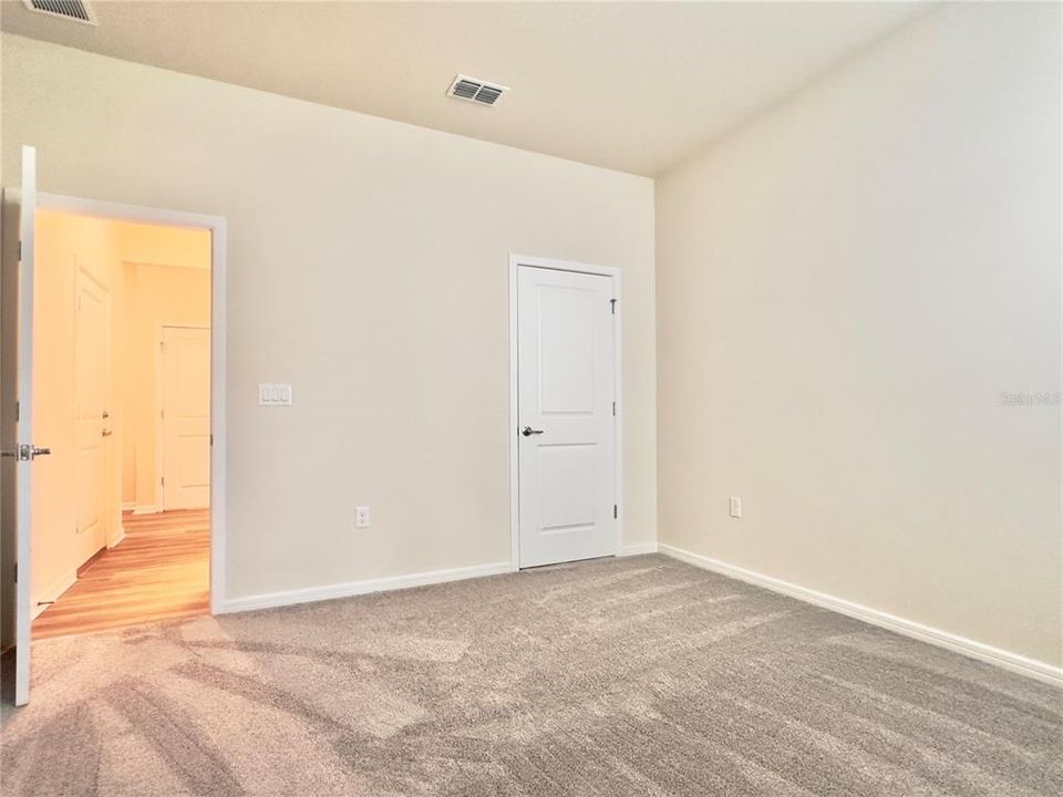 For Rent: $2,900 (4 beds, 3 baths, 2208 Square Feet)