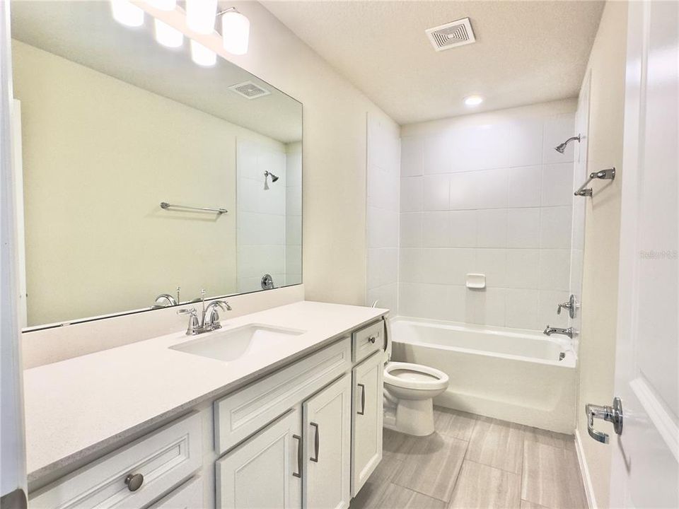 For Rent: $2,900 (4 beds, 3 baths, 2208 Square Feet)