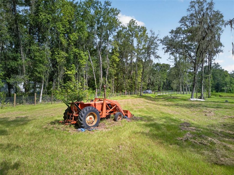 待售: $234,000 (6.34 acres)