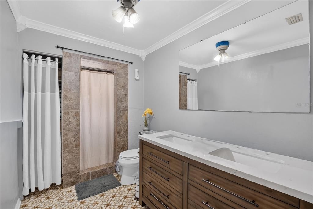 For Sale: $249,900 (3 beds, 2 baths, 1920 Square Feet)