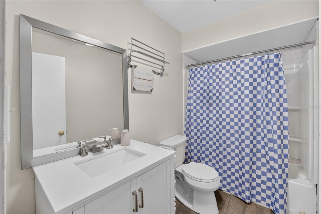 For Sale: $249,900 (3 beds, 2 baths, 1920 Square Feet)