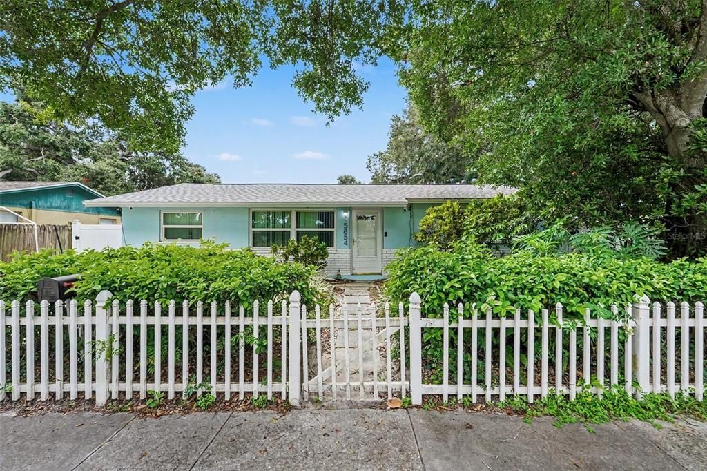En Venta: $325,000 (2 camas, 1 baños, 1056 Pies cuadrados)