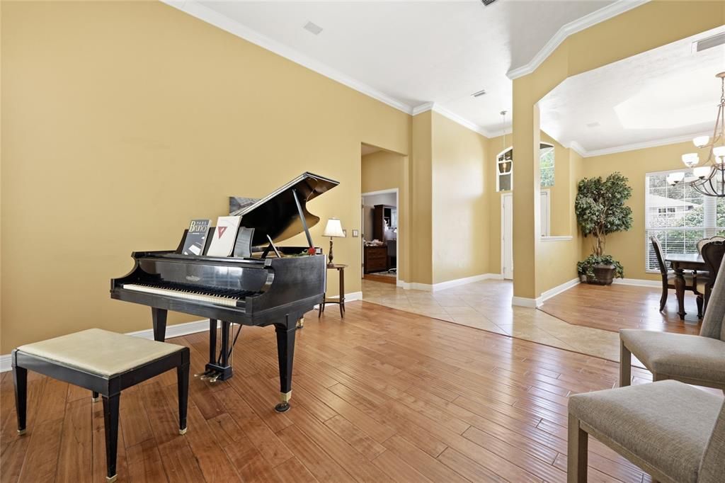 For Sale: $769,000 (4 beds, 3 baths, 3450 Square Feet)